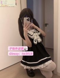 依玲 155 42kg B 19歲  ⭐地區：#中部推薦